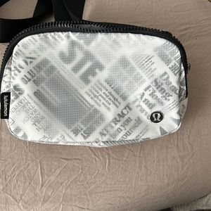 Lululemon belt bag